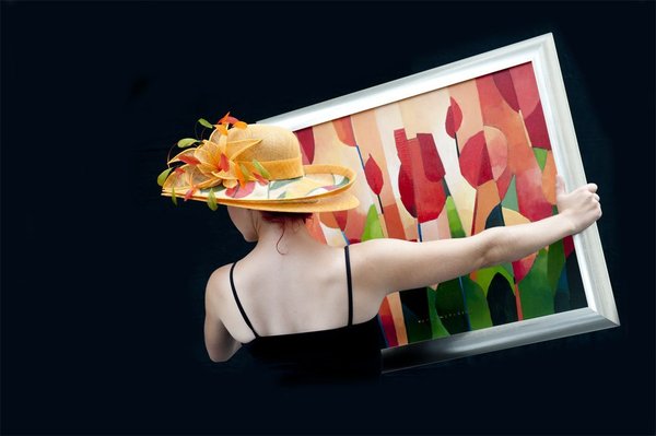 Chapeau Tulipa Hanny Mallekote, hoed en Kees vd Wetering, schilderij Foto Mieke Wijnen.jpg