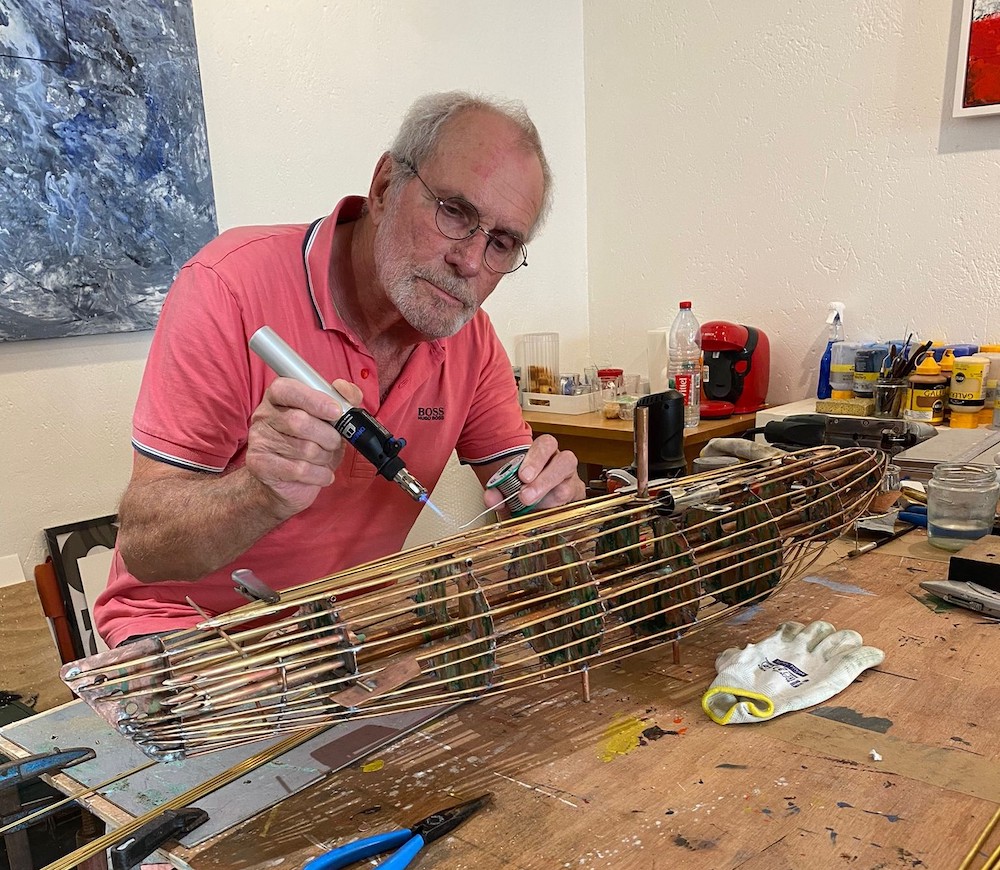Ber Stekelenburg aan het werk