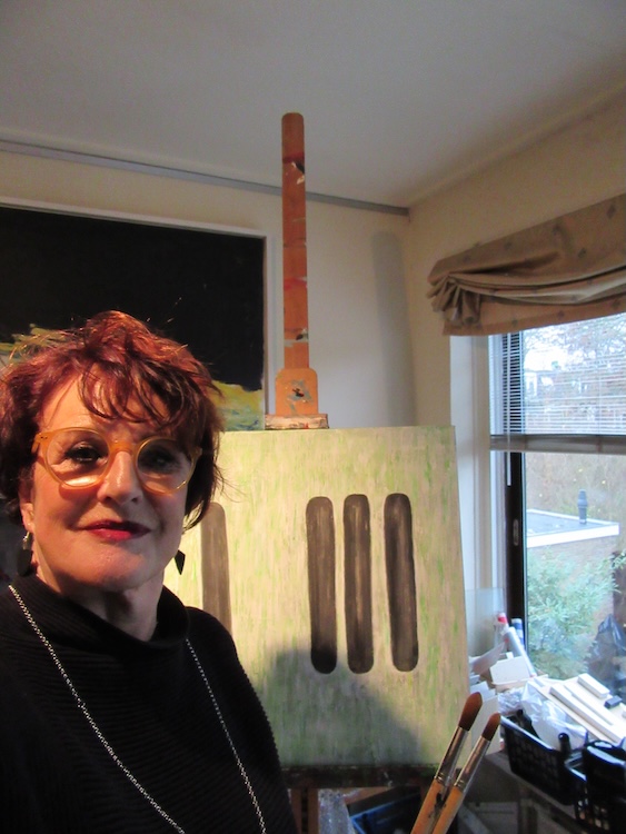 Helen Nieuwendijk in haar atelier